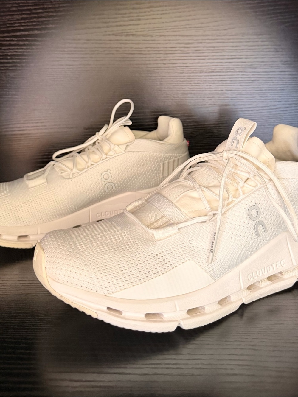 OnCloud Super Nova Women's CloudTec Athletic Sneakers in white